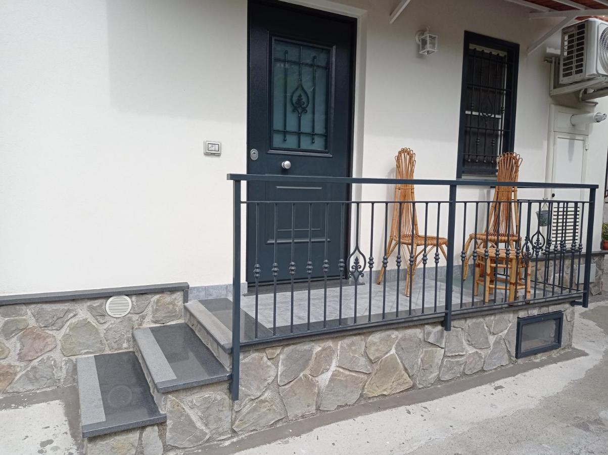 Amaa Casa Bed and Breakfast Vico Equense Exteriör bild